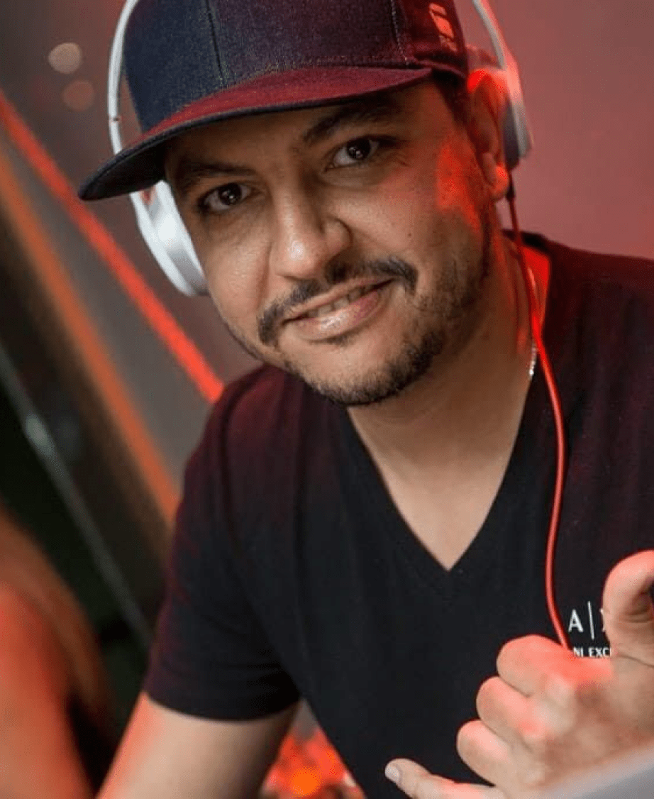 DJ EL MAESTRO
