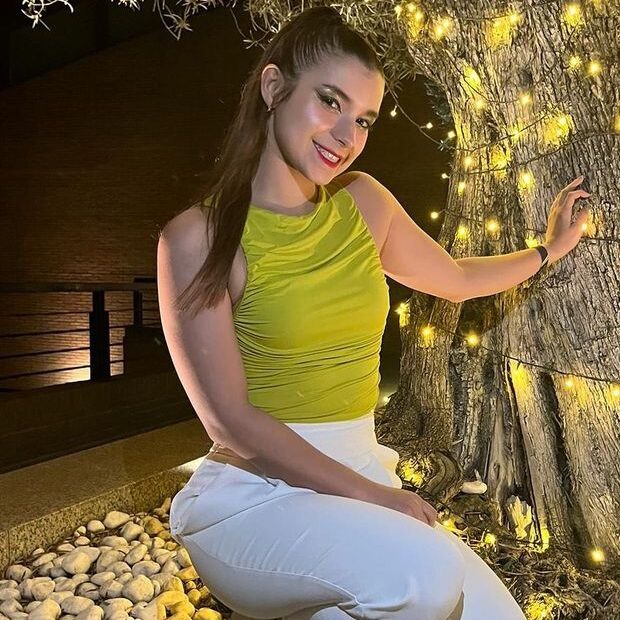 LAURA